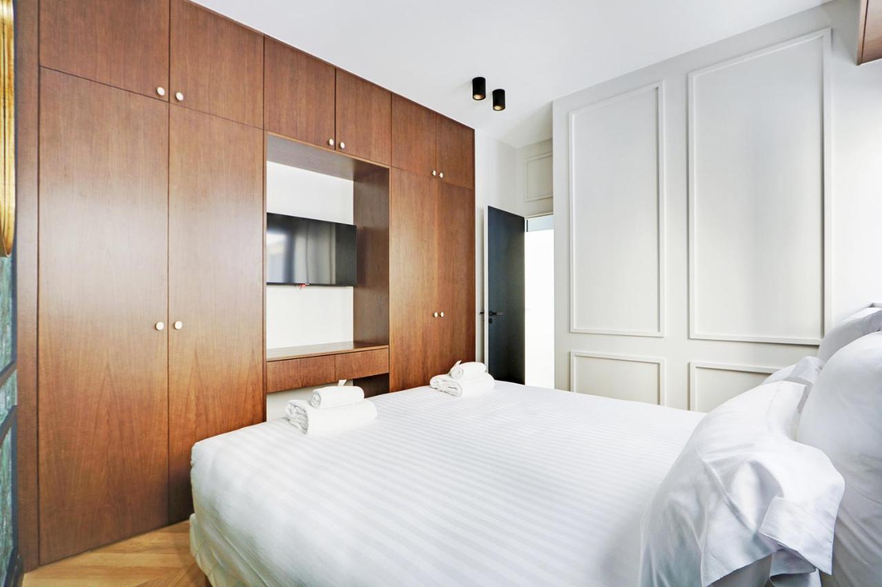 Pick A Flat's Apartment in Triangle d'Or - Pierre 1er de Serbie Paris Exterior foto